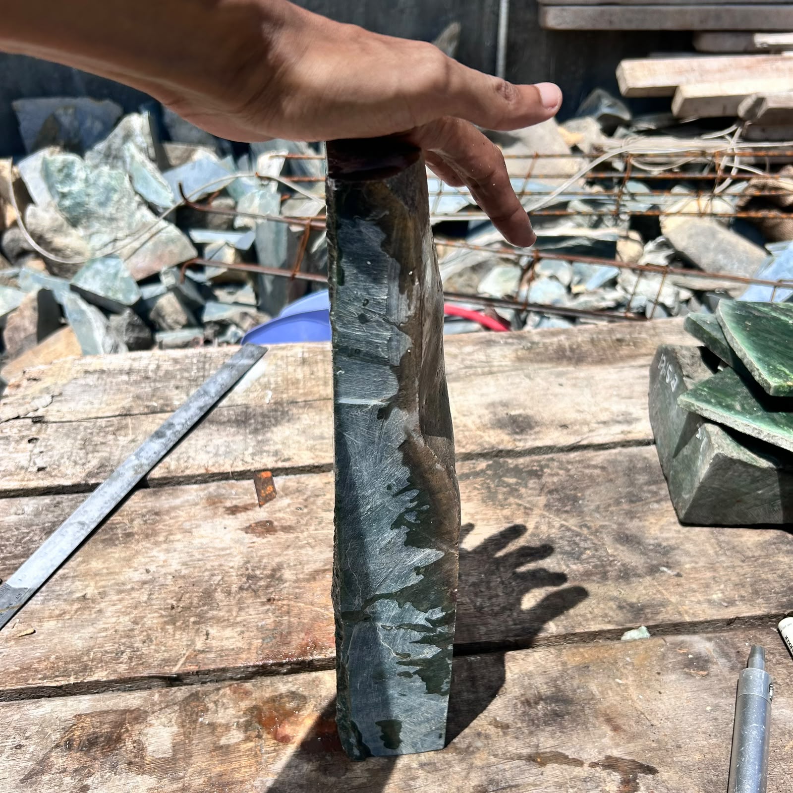 Aceh Natural Deep Blackjade Slab with Smoky Gray Mottling and Textured Rough Surface – 5.2 KG