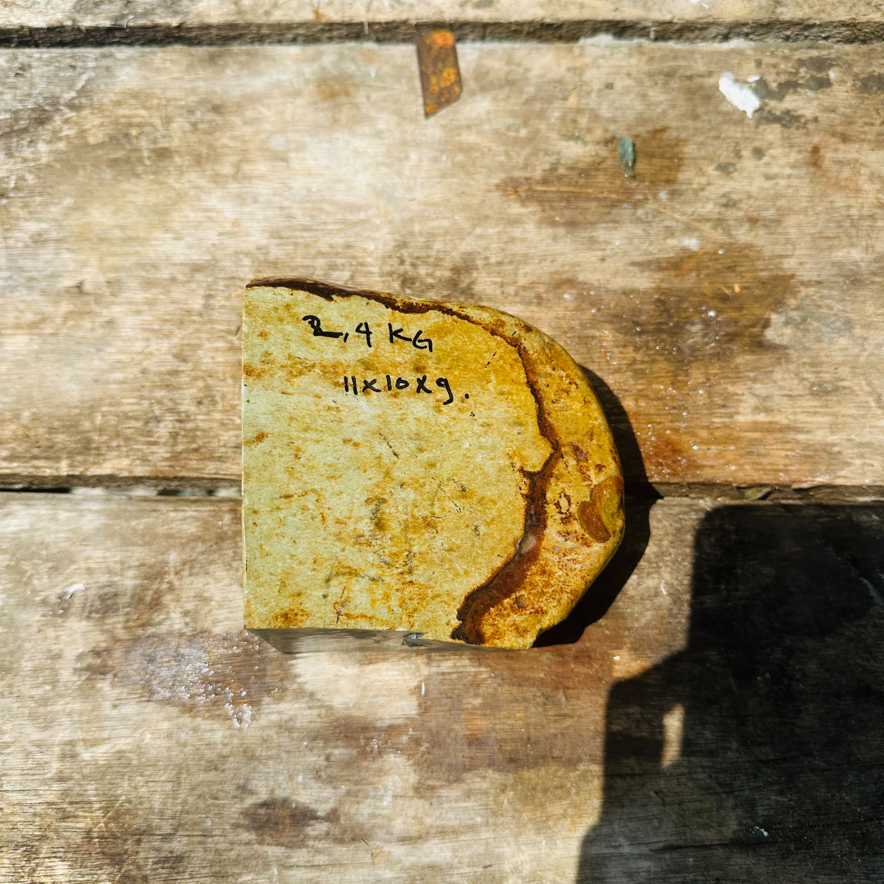 Aceh Natural Deep Blackjade with Ochre Rind and Distinctive Mineral Contrasts Rough Stone – 2.4 KG