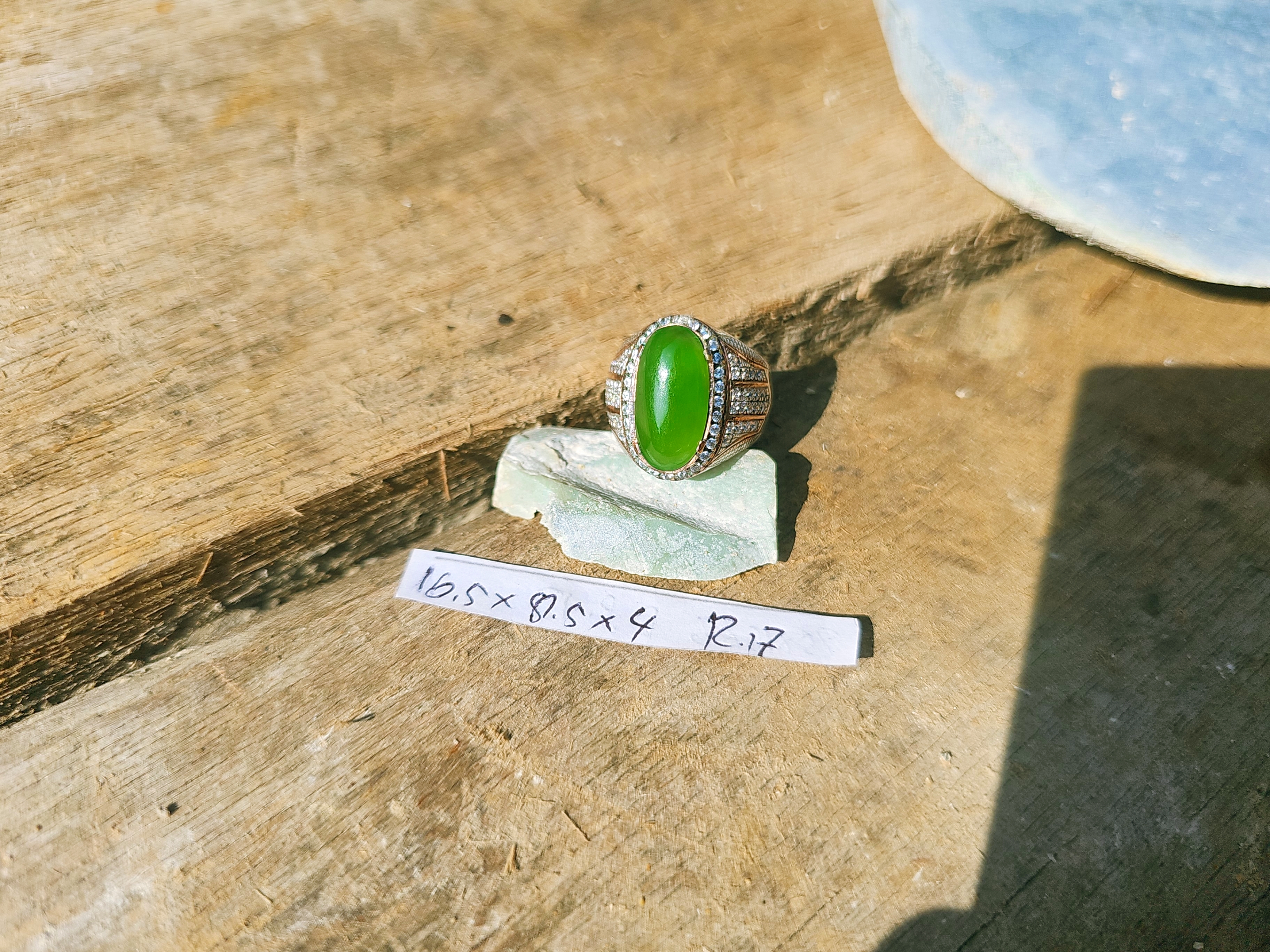 Aceh Vibrant Green Nephrite Jade Cabochon Accent Ring with Sparkling Embellished Band Accessories