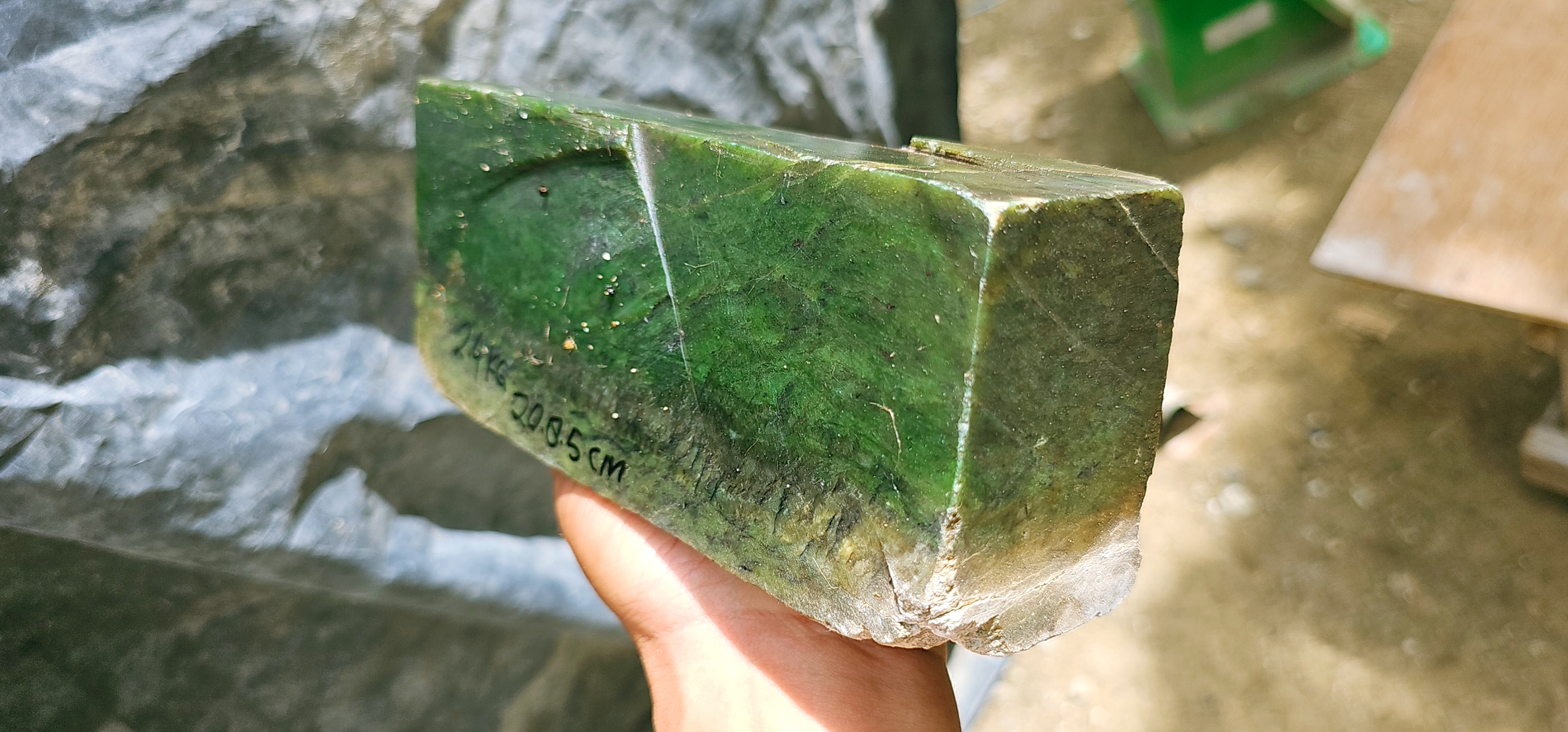 Aceh Natural Deep Forest Green Nephrite Jade with Complex Clouded Veining Rough Stone – 2.4 KG