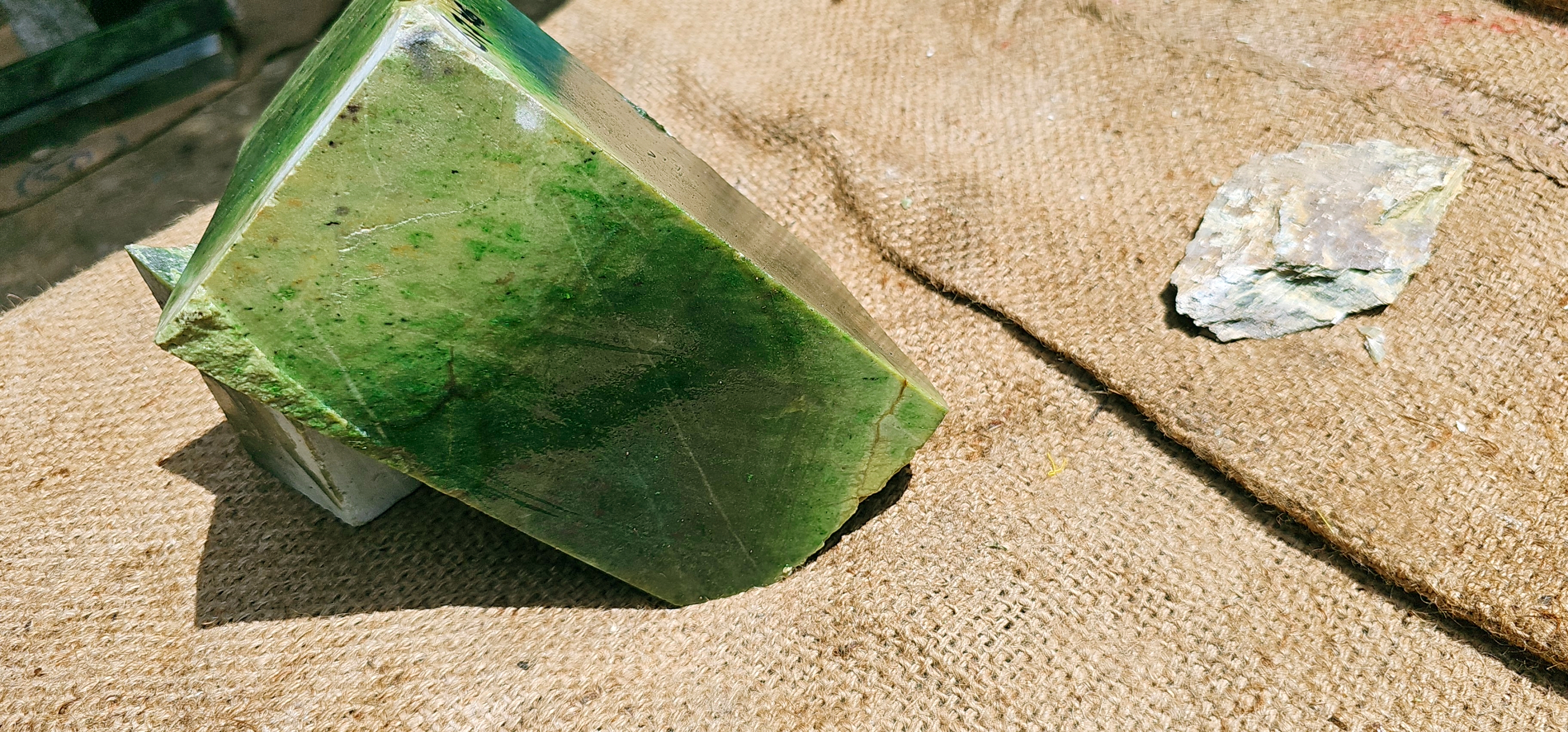 Aceh Natural Deep Forest Green Nephrite Jade with Dark Mineral Mottling and Organic Vein Rough Stone – 6.7 KG