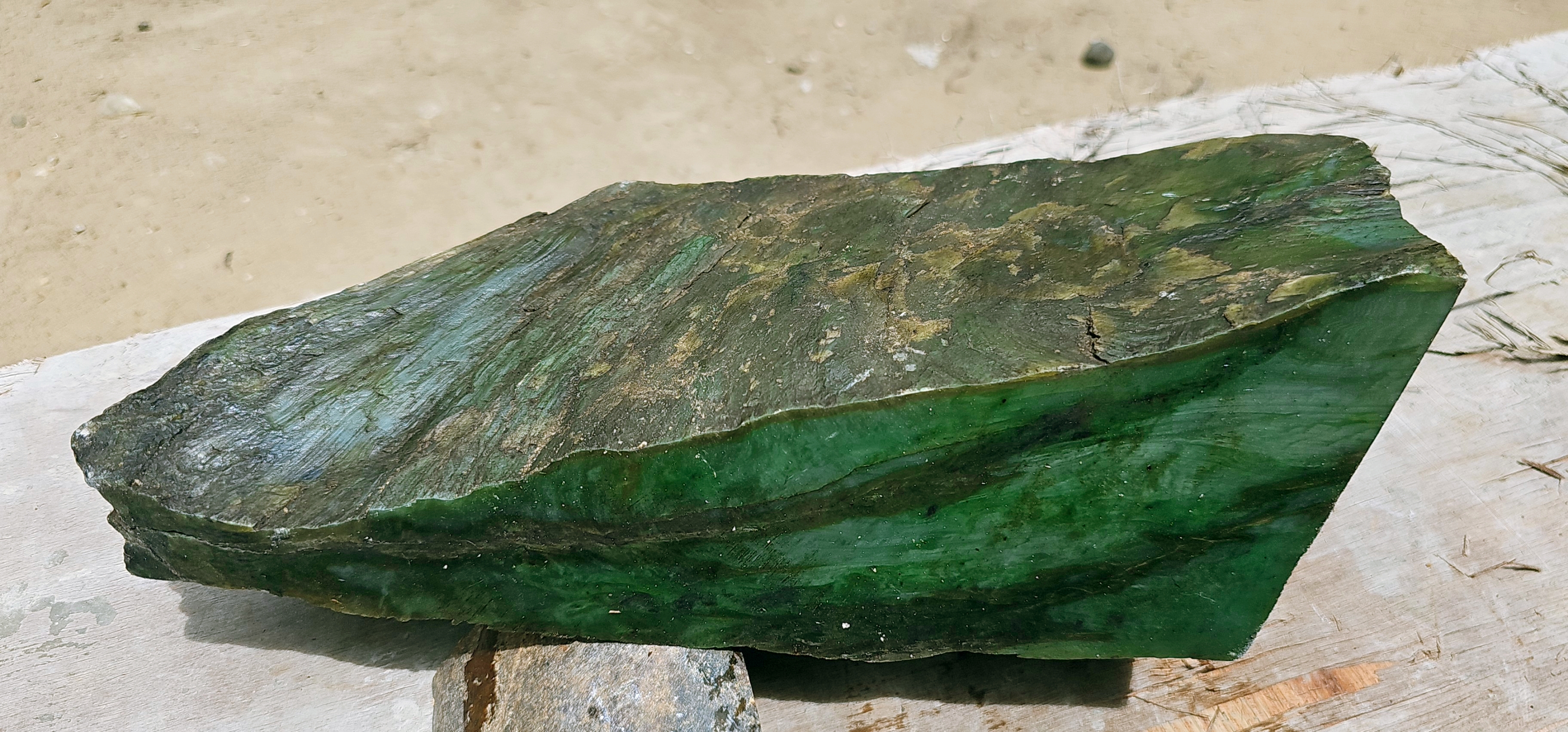 Aceh Natural Deep Forest Green and Moss Green Nephrite Jade with Clouded Veining Rough Stone – 6.4 KG