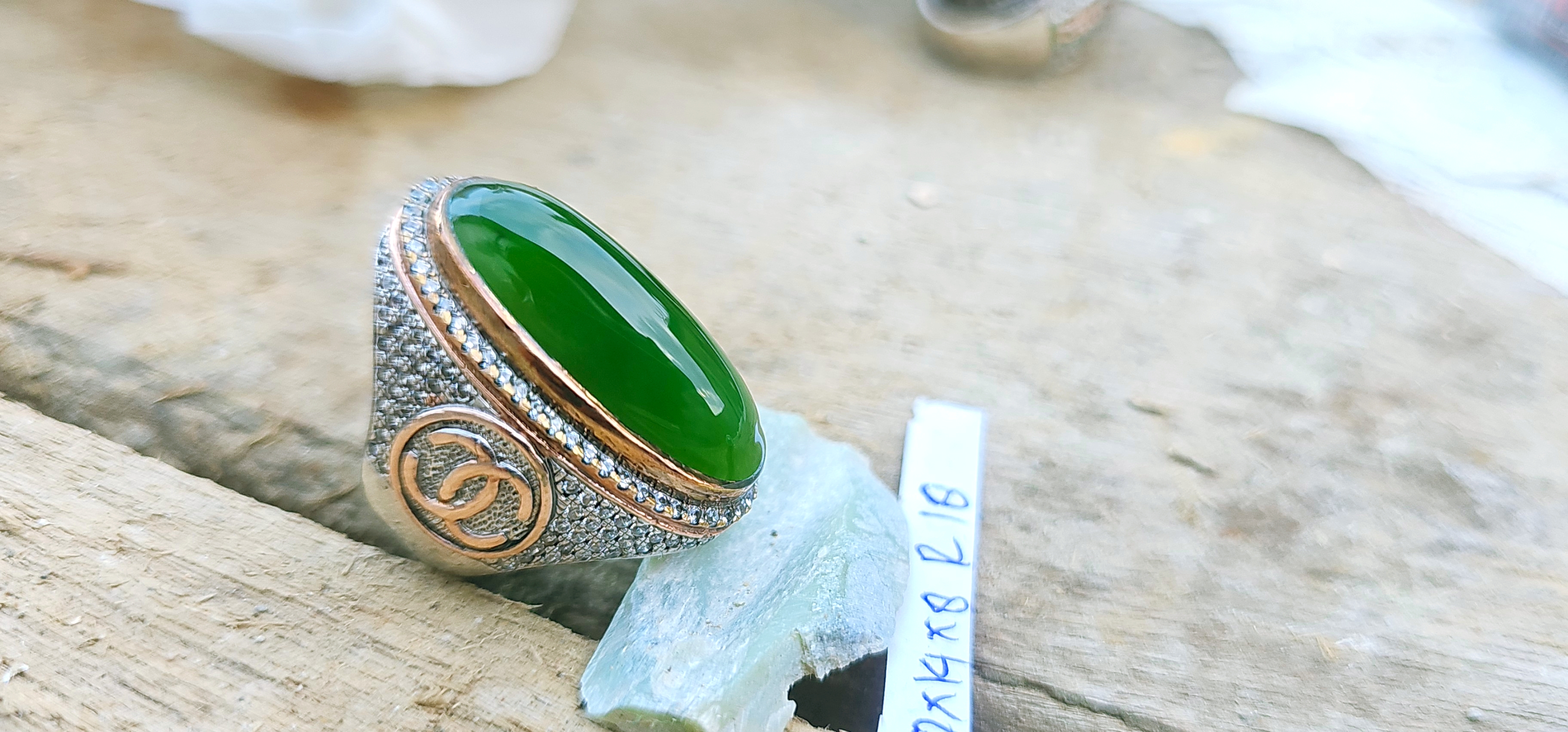 Aceh Natural Deep Moss Green Nephrite Jade Oval Cabochon Ring with Detailed Setting