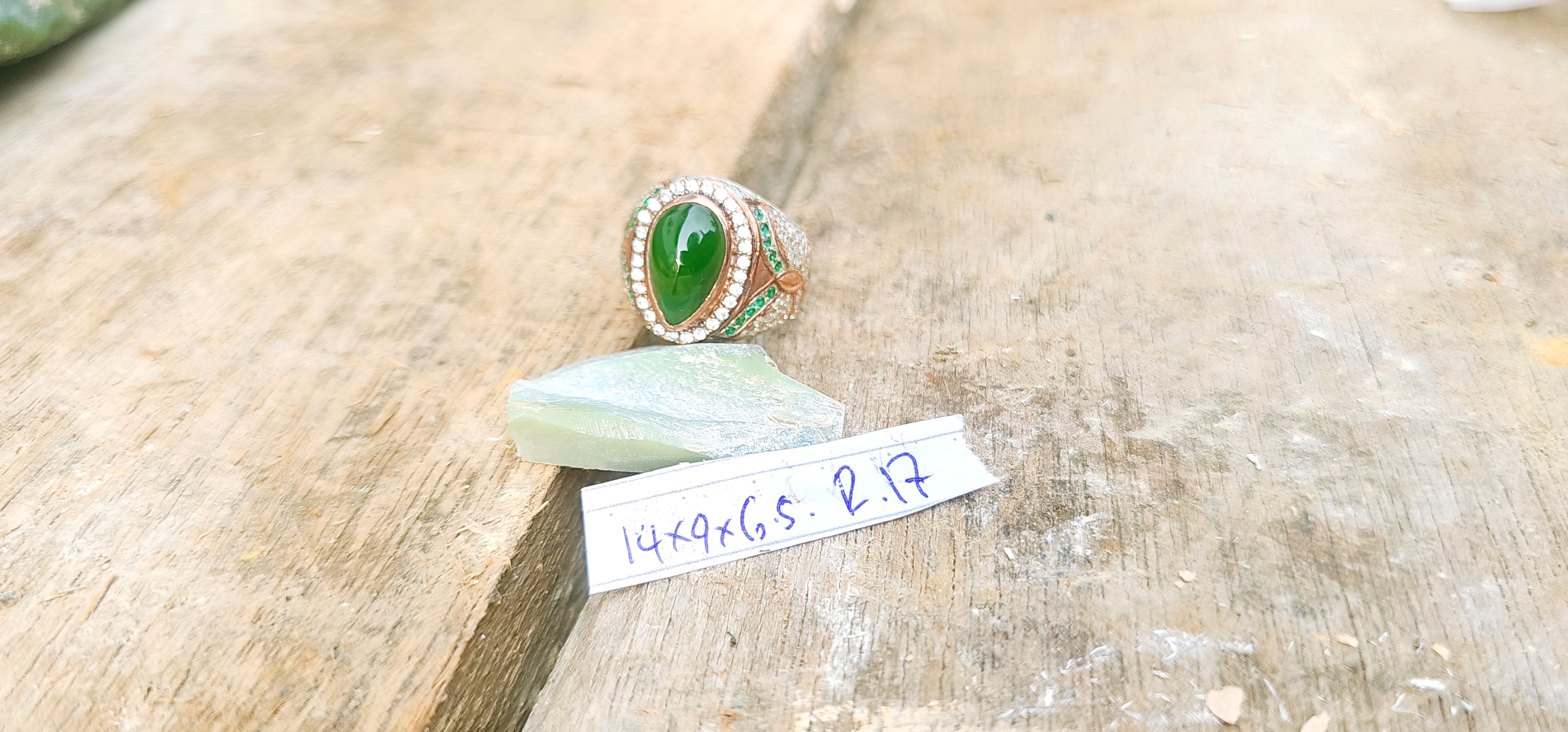 Aceh Natural Deep Green Nephrite Jade Pear Cabochon Ring with Detailed Setting