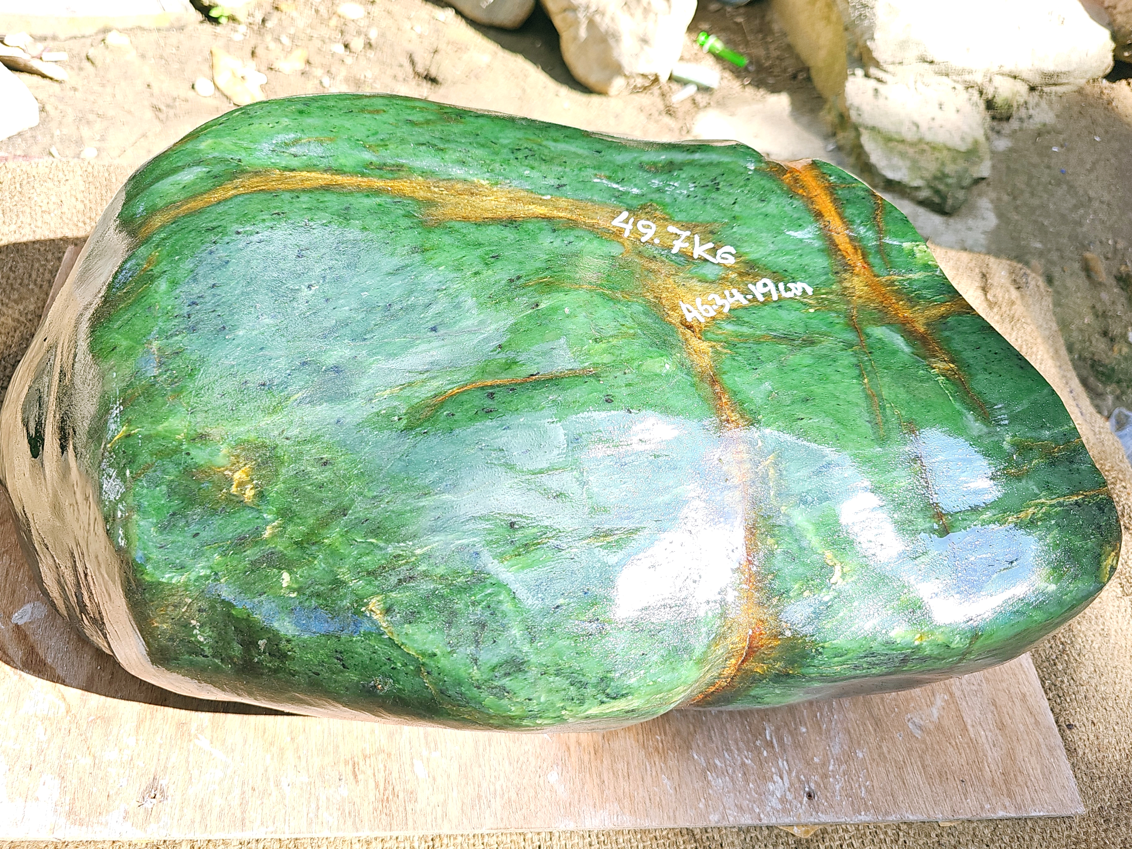 Aceh Natural Deep Moss Green Nephrite Jade with Golden-Brown Veining and Organic Clouded Mottling Rough Stone – 49.7 KG