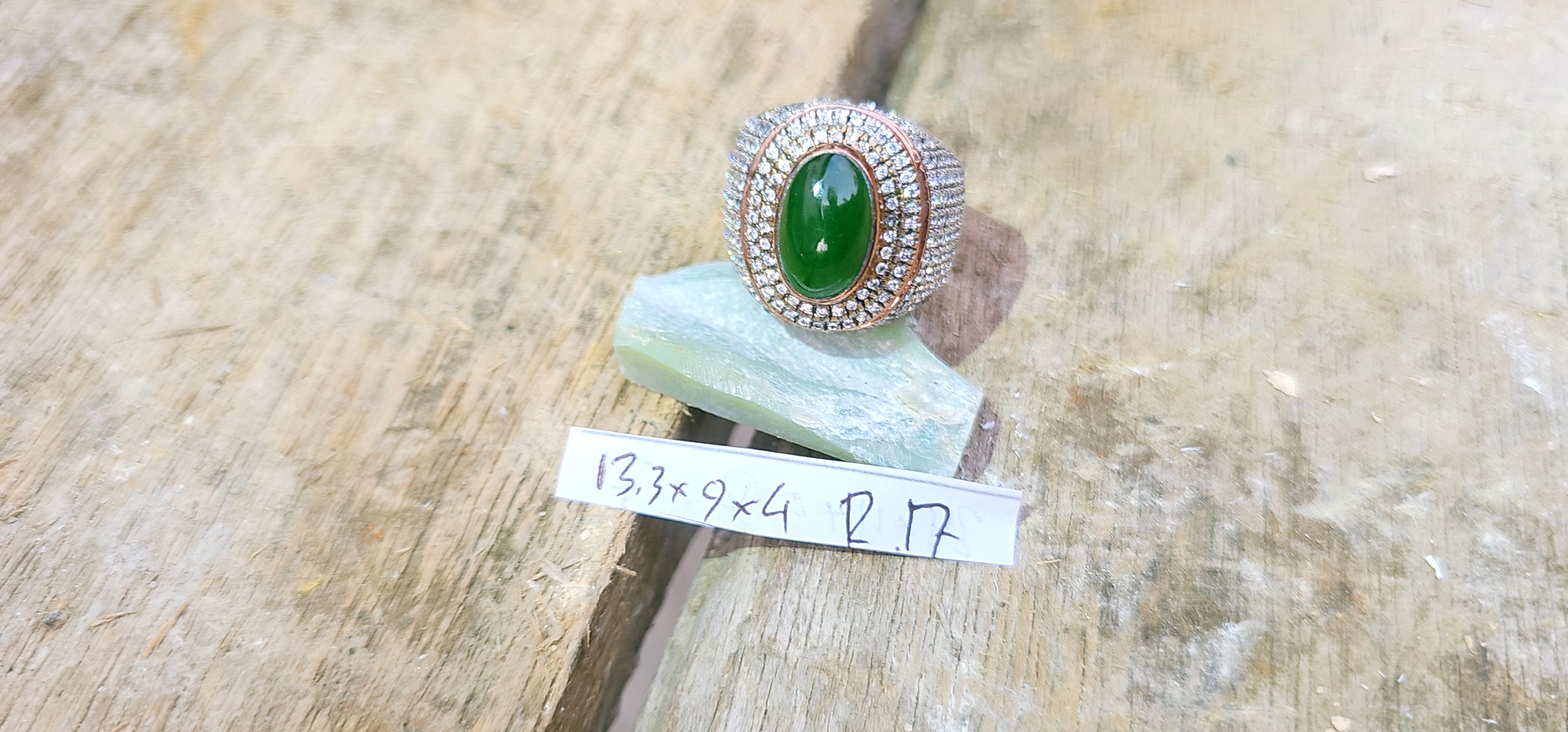 Aceh Natural Deep Green Nephrite Jade Oval Cabochon Ring with Pavé Setting Ring Accessory