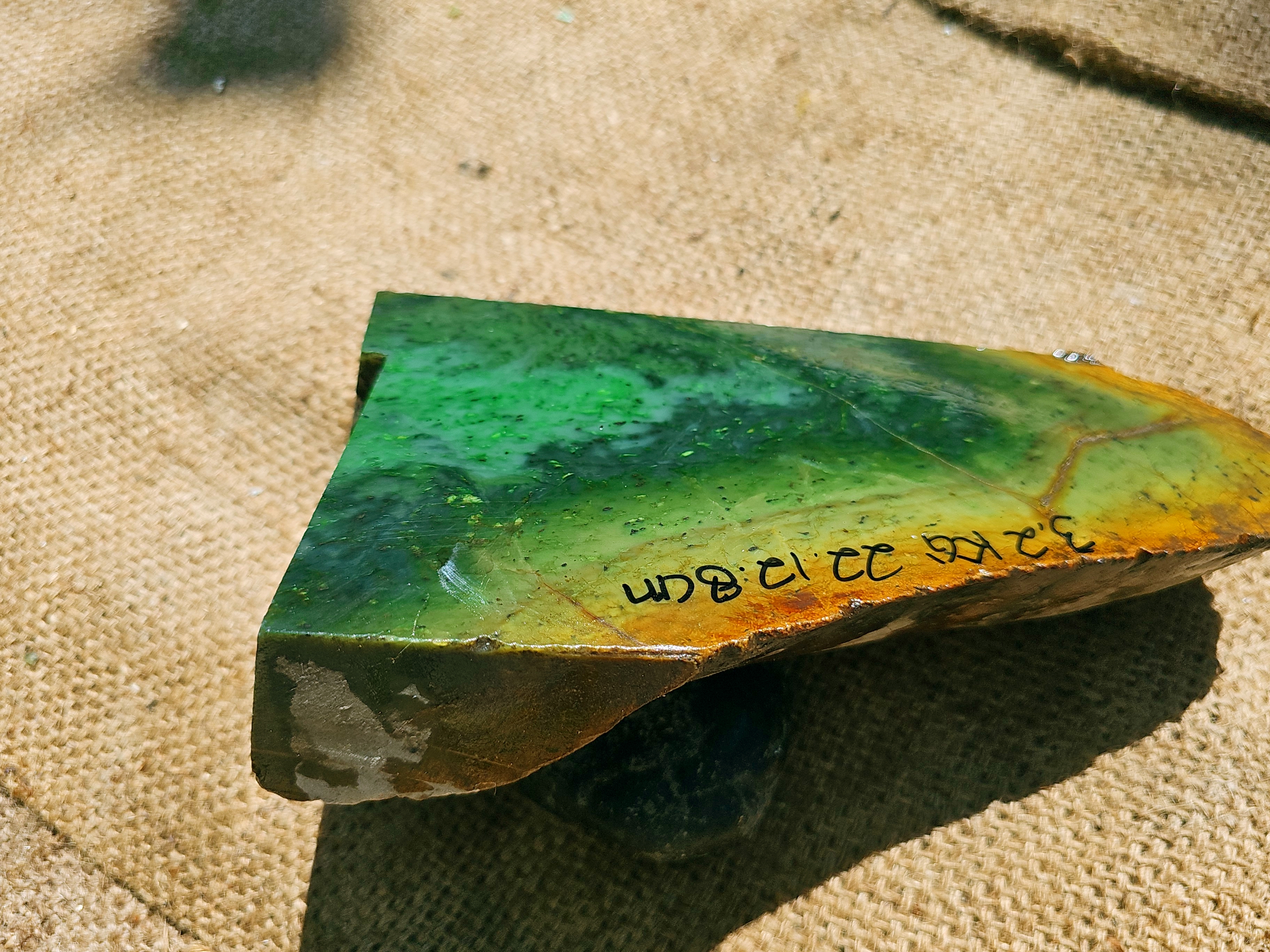 Aceh Natural Deep Forest Green and Moss Green Nephrite Jade Slab with Vibrant Mottled Patterns Rough Stone – 3.3 KG