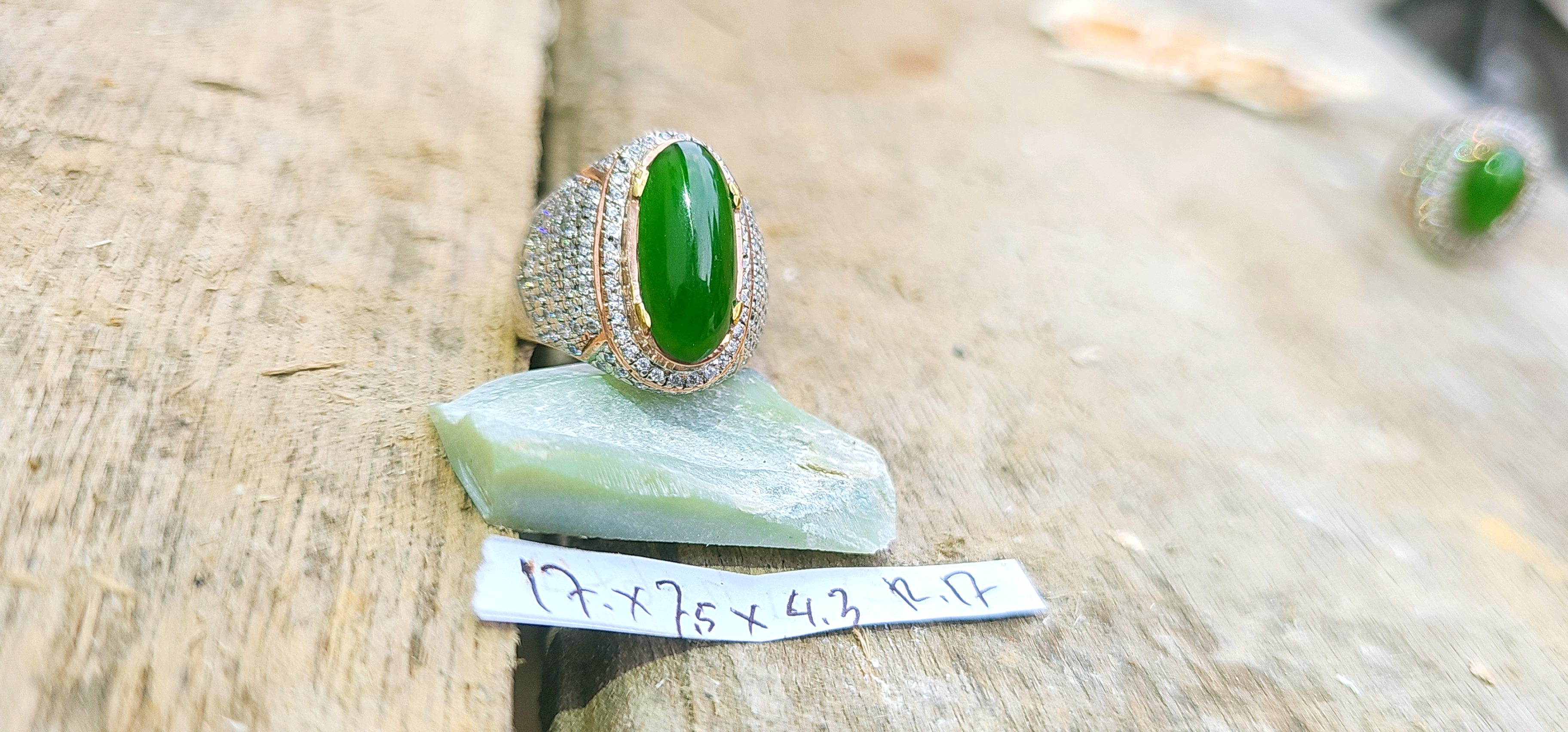 Aceh Natural Deep Forest Green Nephrite Jade Oval Cabochon Ring with Pavé Band Style Accessories