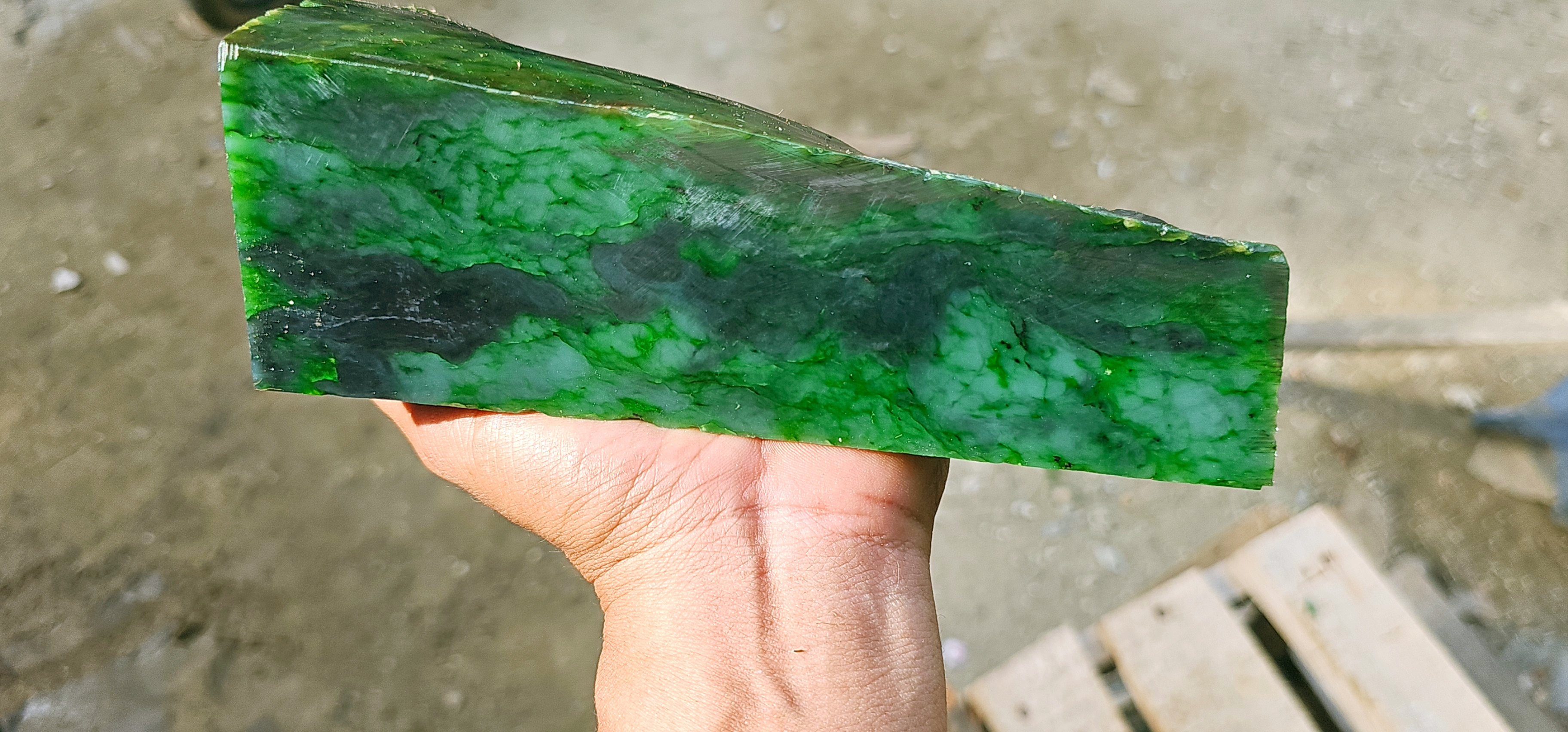 Aceh Natural Deep Forest Green and Moss Green Nephrite Jade with Organic Clouded Mottling Rough Stone – 2.3 KG