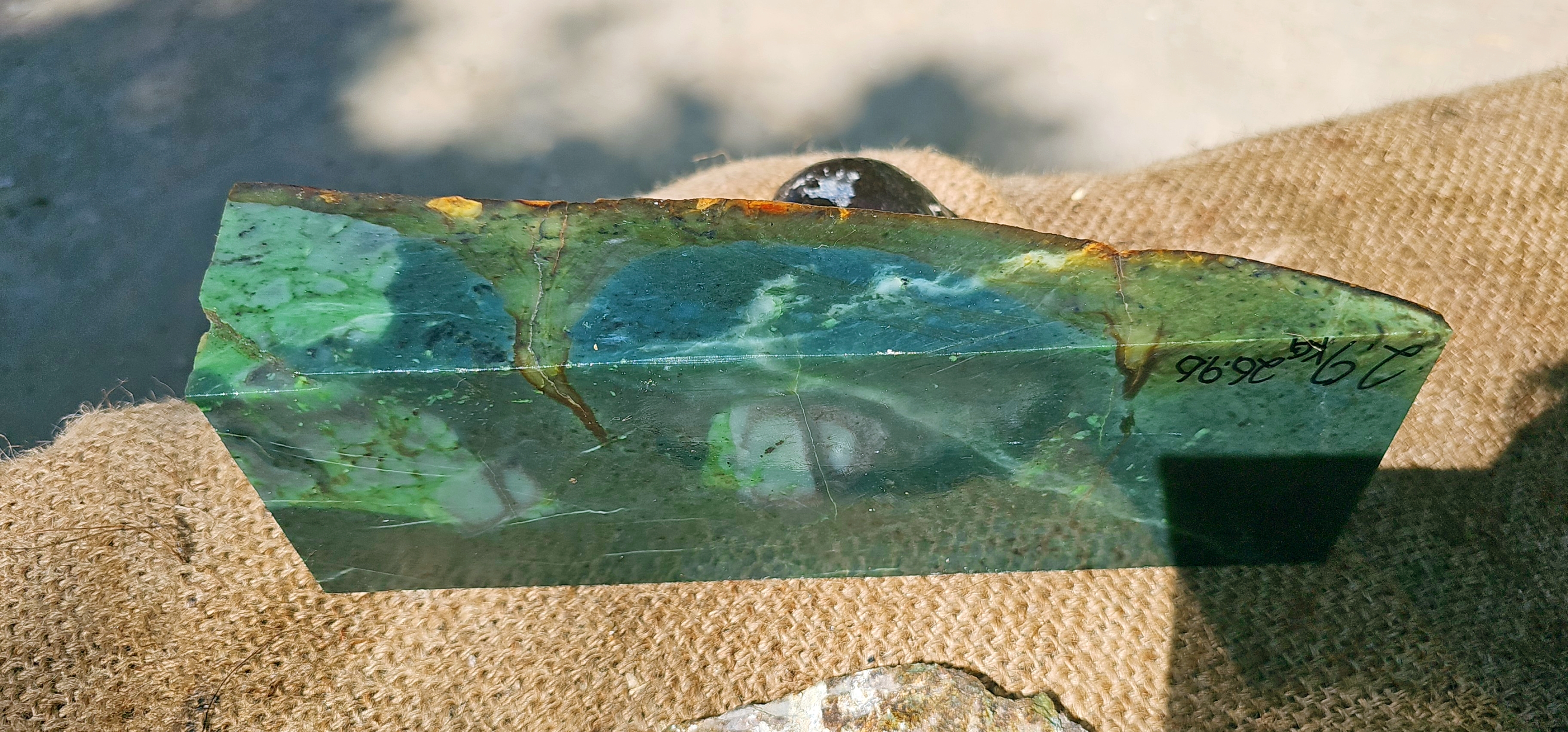 Aceh Natural Deep Forest Green and Moss Green Nephrite Jade Slab with Dynamic Clouded Veining Rough Stone – 2.9 KG