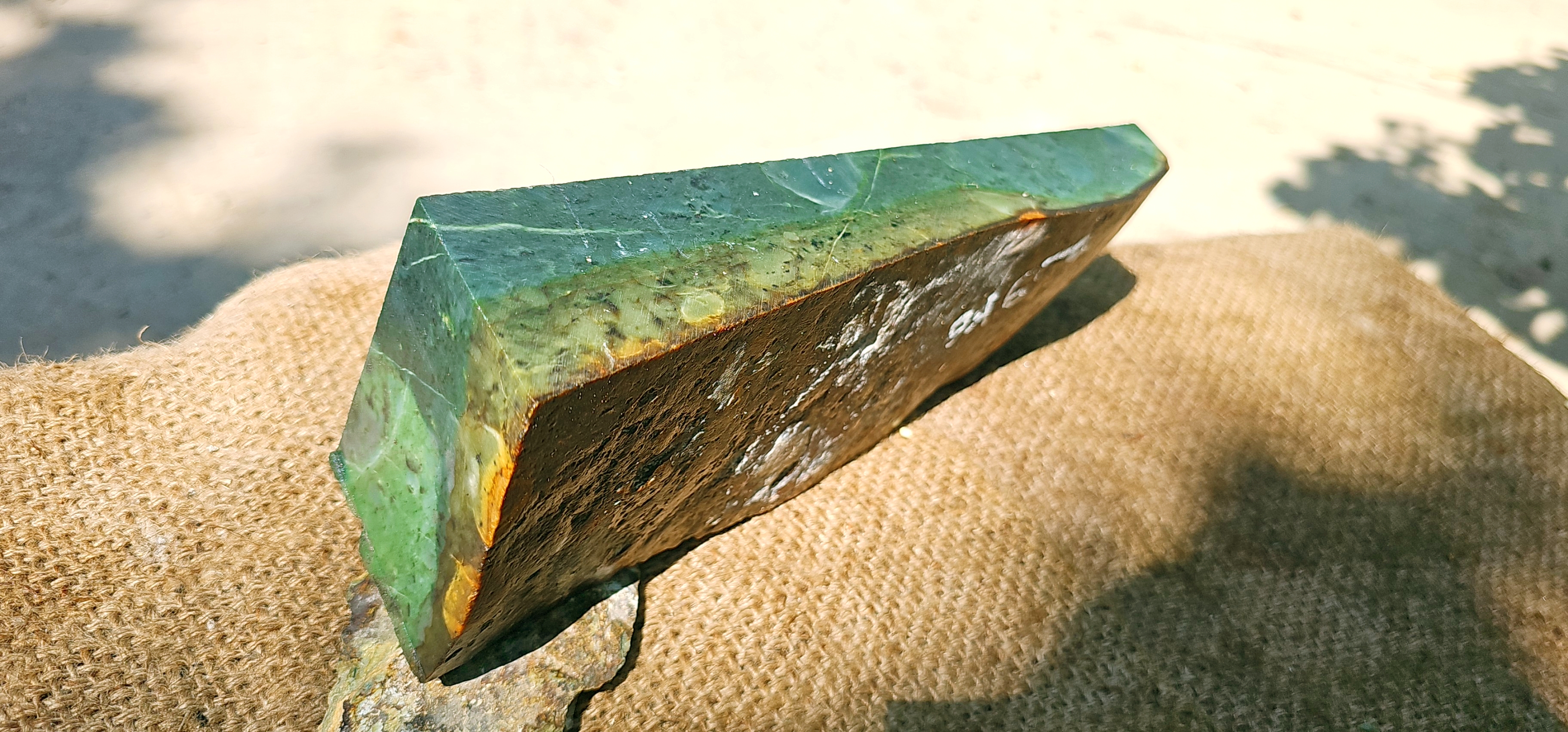 Aceh Natural Deep Forest Green and Moss Green Nephrite Jade Slab with Dynamic Clouded Veining Rough Stone – 2.9 KG