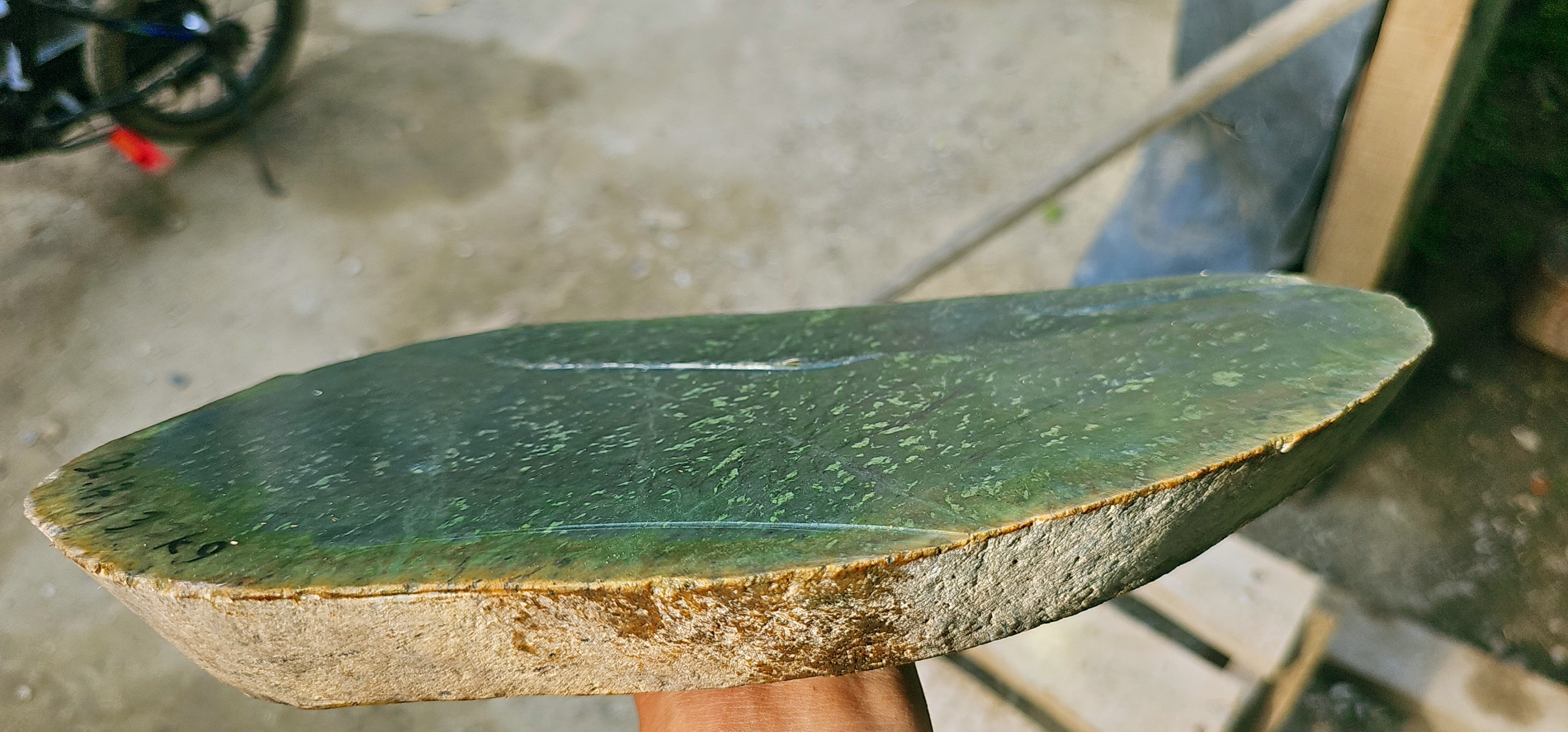 Aceh Deep Forest Green Nephrite Jade Slab with Dynamic Mottled Speckling and Natural Rough Edges – 3.2 KG