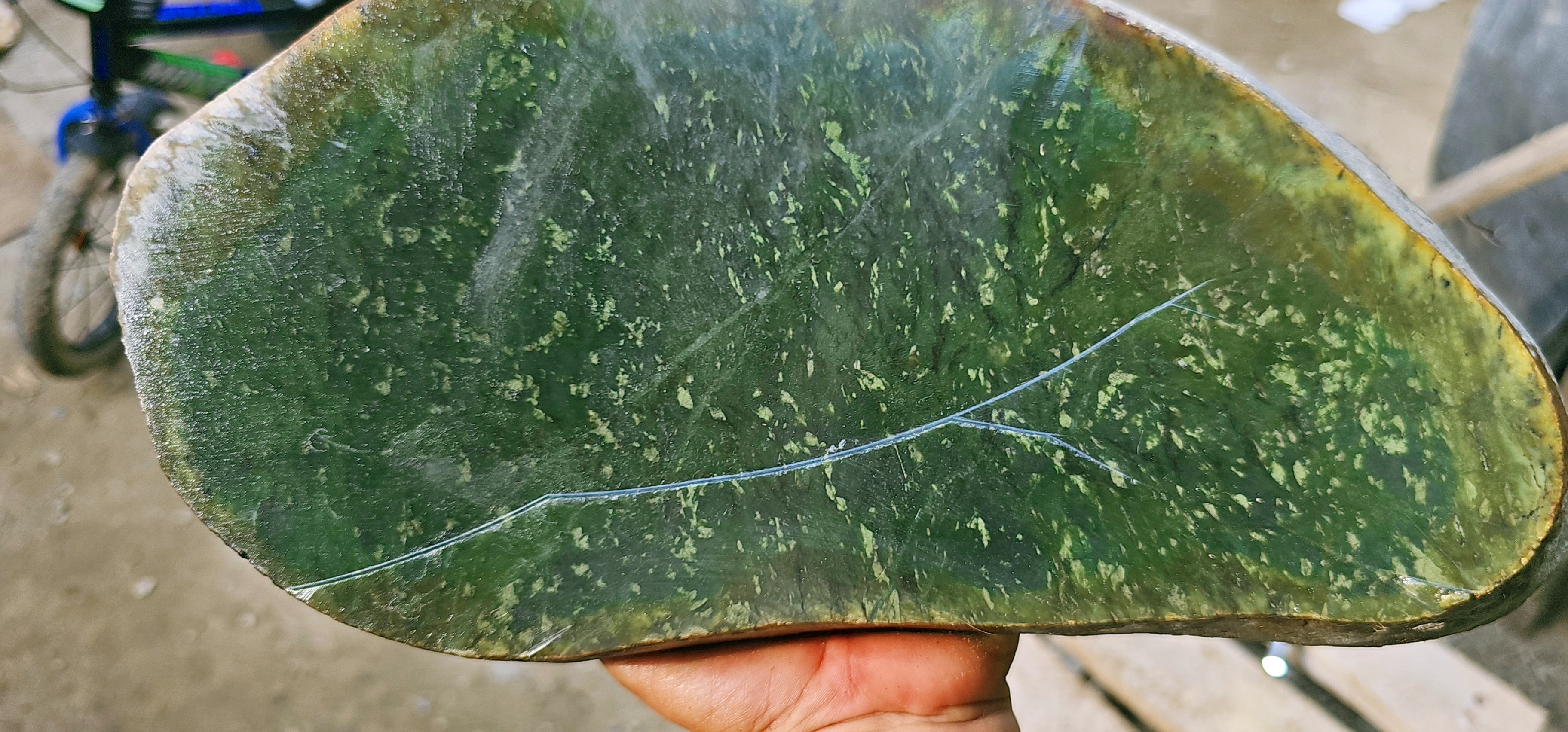 Aceh Deep Forest Green Nephrite Jade Slab with Dynamic Mottled Speckling and Natural Rough Edges – 3.2 KG