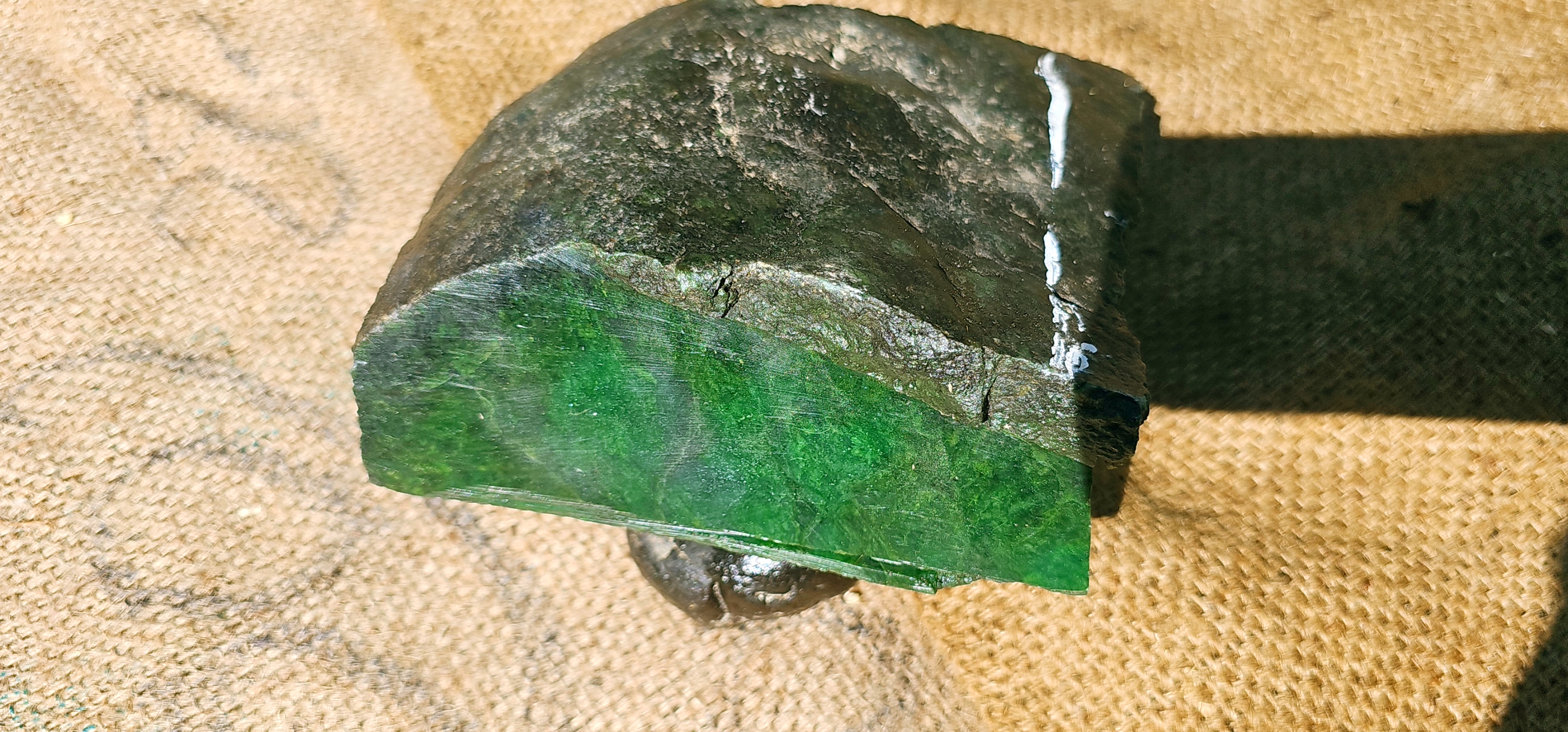Aceh Natural Deep Forest Green Nephrite Jade with Organic Clouded Patterns and Sawn Face Rough Stone – 4.2 KG