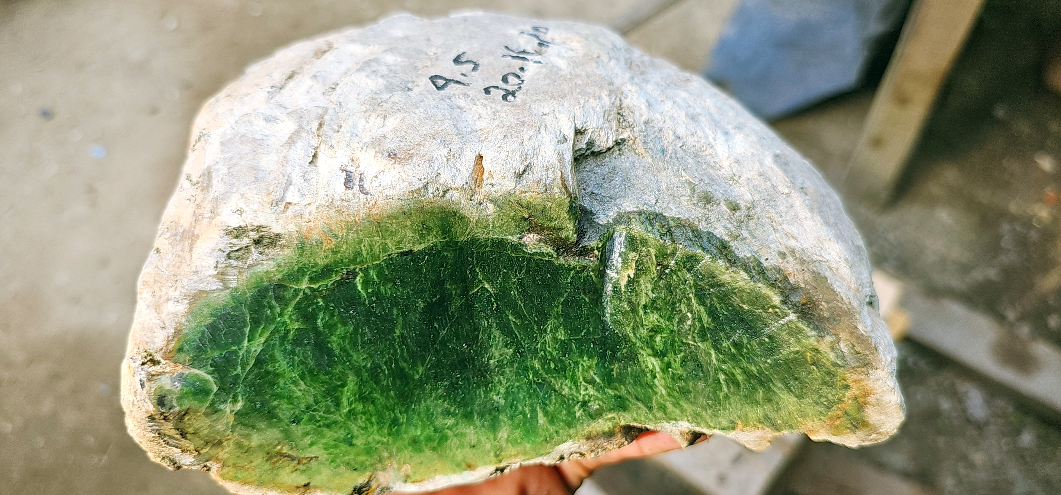Aceh Natural Deep Forest Green Nephrite Jade Slab with Textured Rough Exterior and Vibrant Exposed Face Rough Stone – 4.5 KG