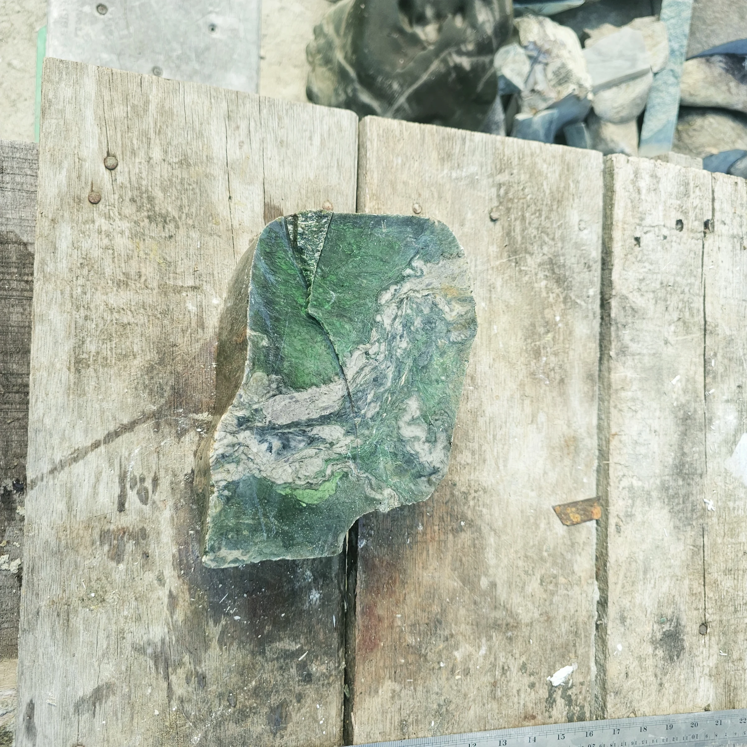 Aceh Natural Deep Forest Green and Smoky Gray Nephrite Jade Rough Stone with Dynamic Clouded Veining – 4.2 KG