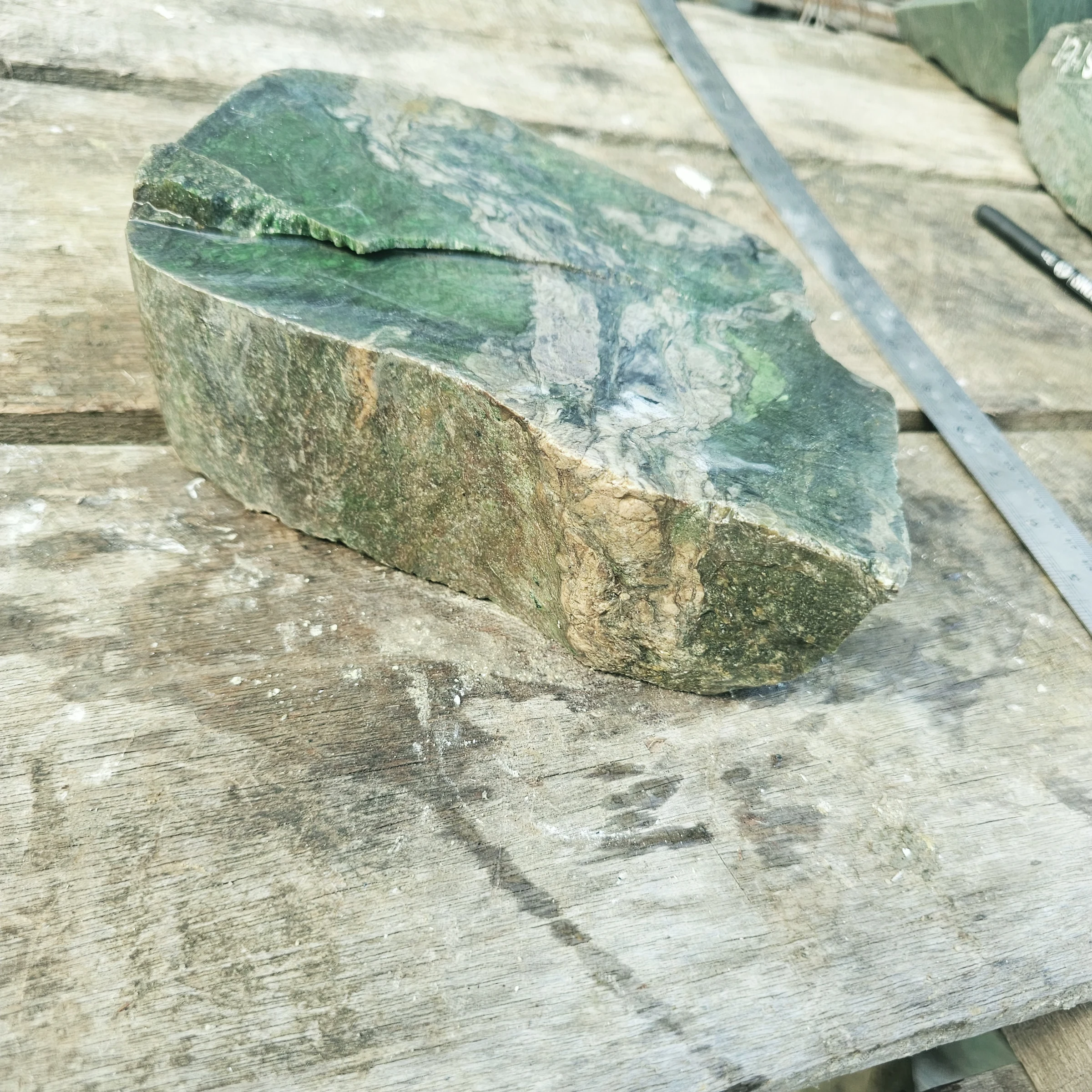 Aceh Natural Deep Forest Green and Smoky Gray Nephrite Jade Rough Stone with Dynamic Clouded Veining – 4.2 KG