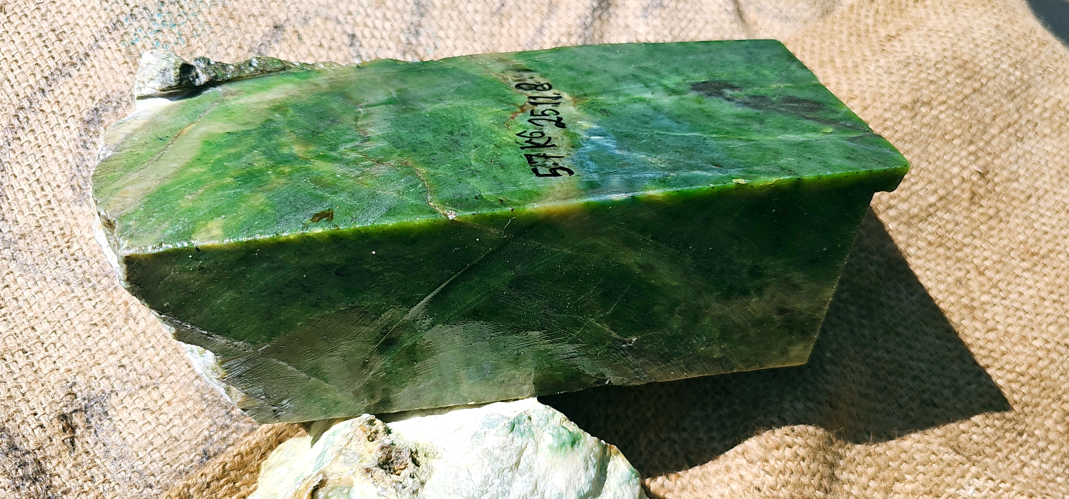 Aceh Natural Moss and Forest Green Nephrite Jade with Organic Clouded Veining Rough Stone – 5.7 KG
