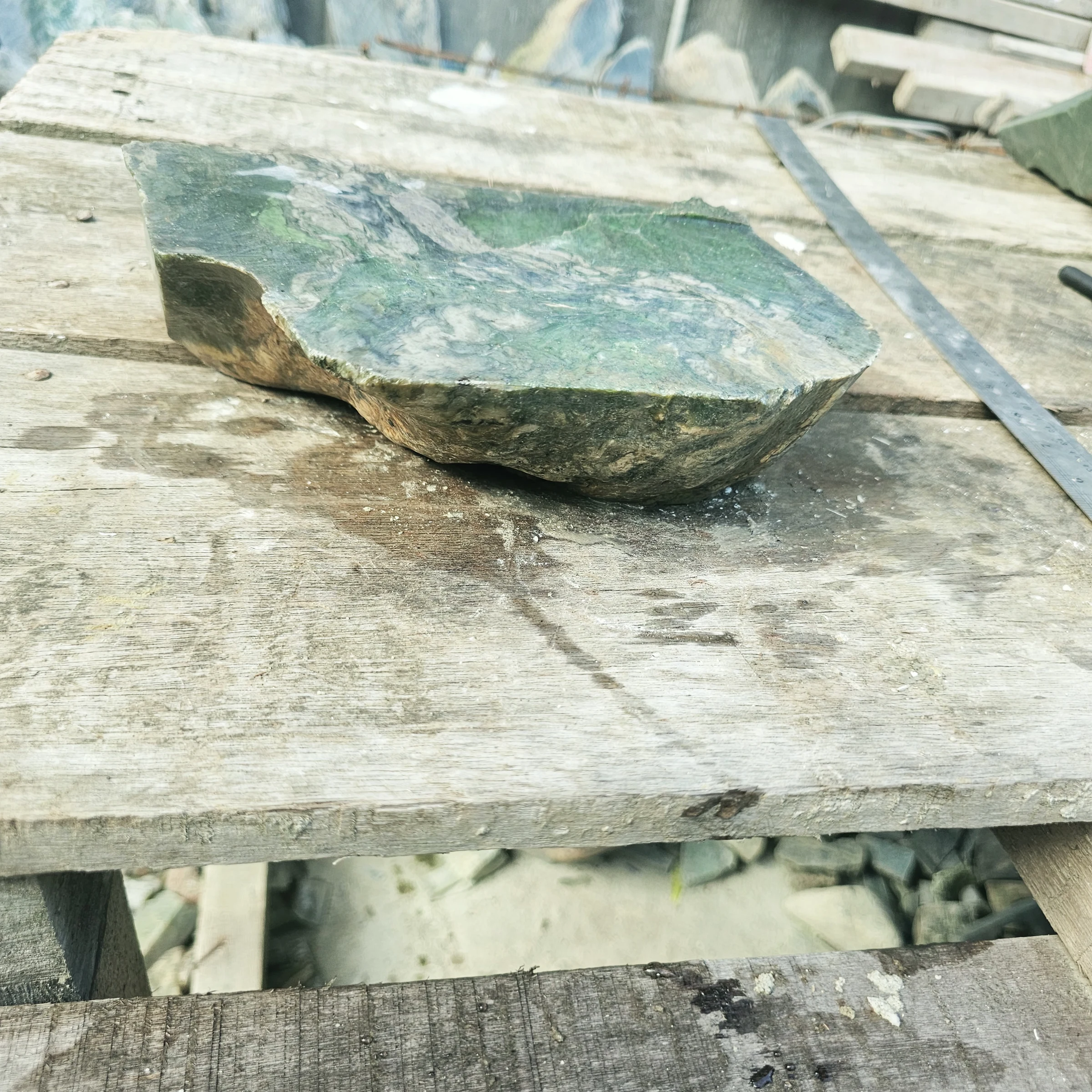 Aceh Natural Deep Forest Green and Smoky Gray Nephrite Jade Rough Stone with Dynamic Clouded Veining – 4.2 KG