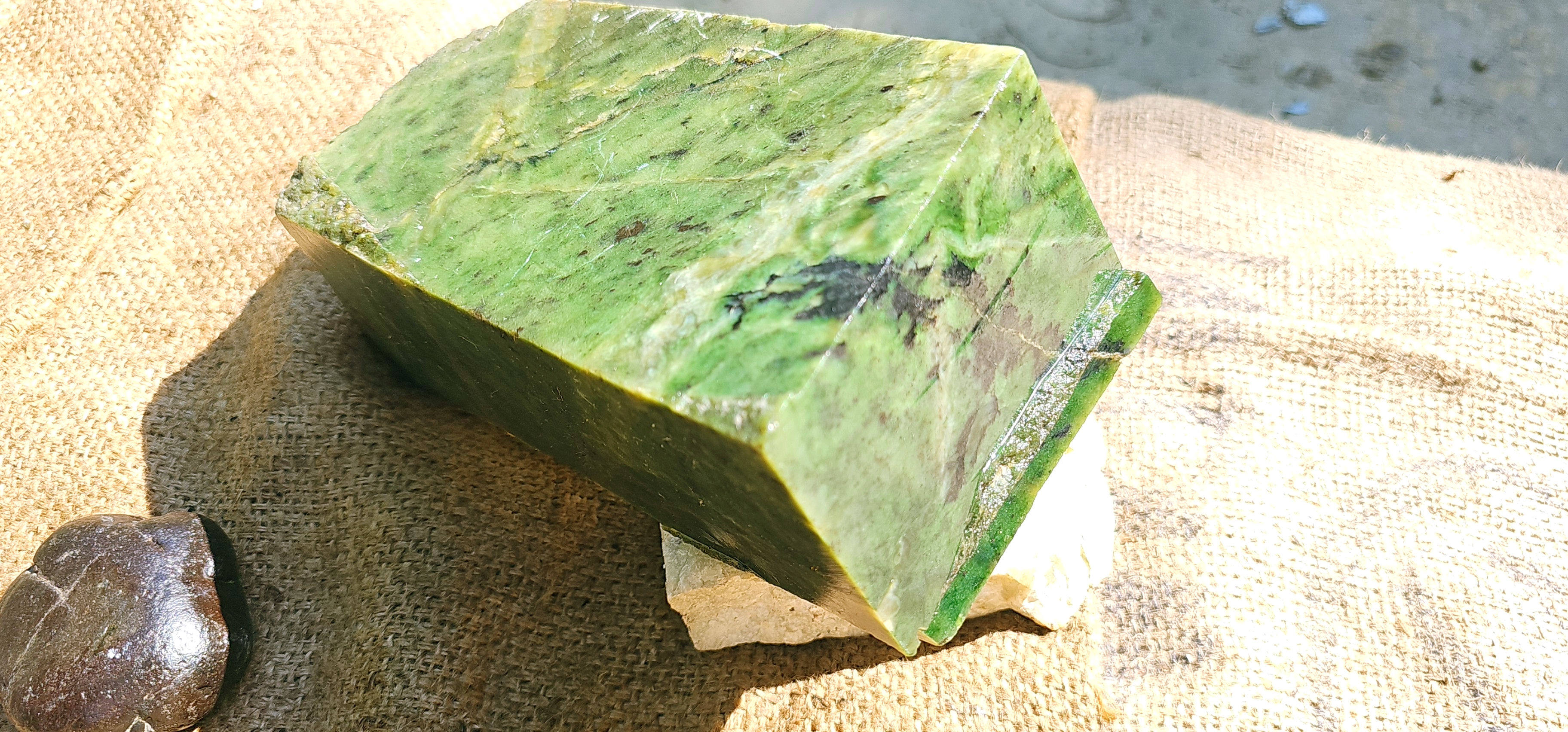 Aceh Natural Moss and Forest Green Nephrite Jade with Organic Clouded Veining Rough Stone – 5.7 KG