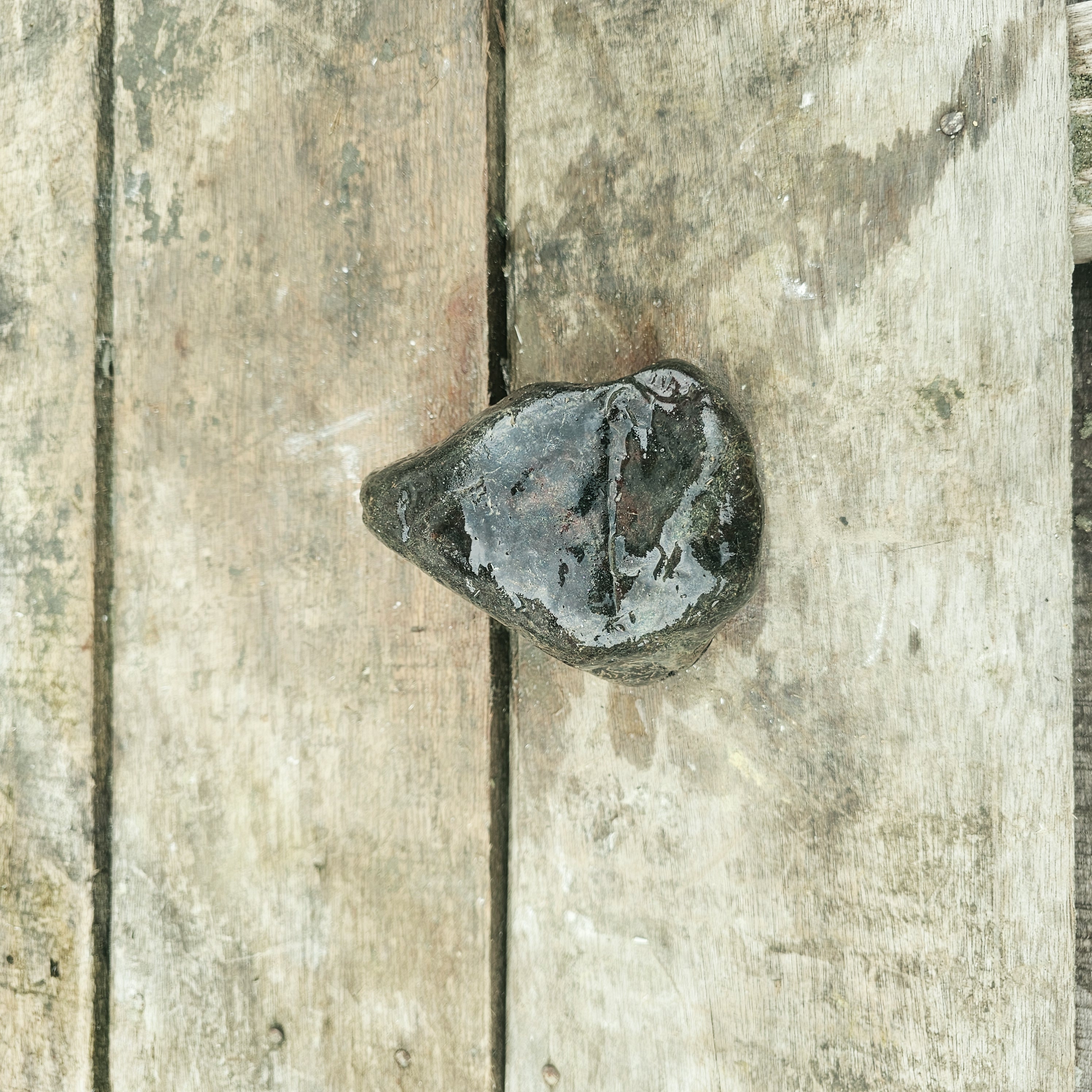 Aceh Natural Deep Blackjade with Subtle Charcoal Mottling and Irregular Contours Rough Stone Slab – 1.5 KG