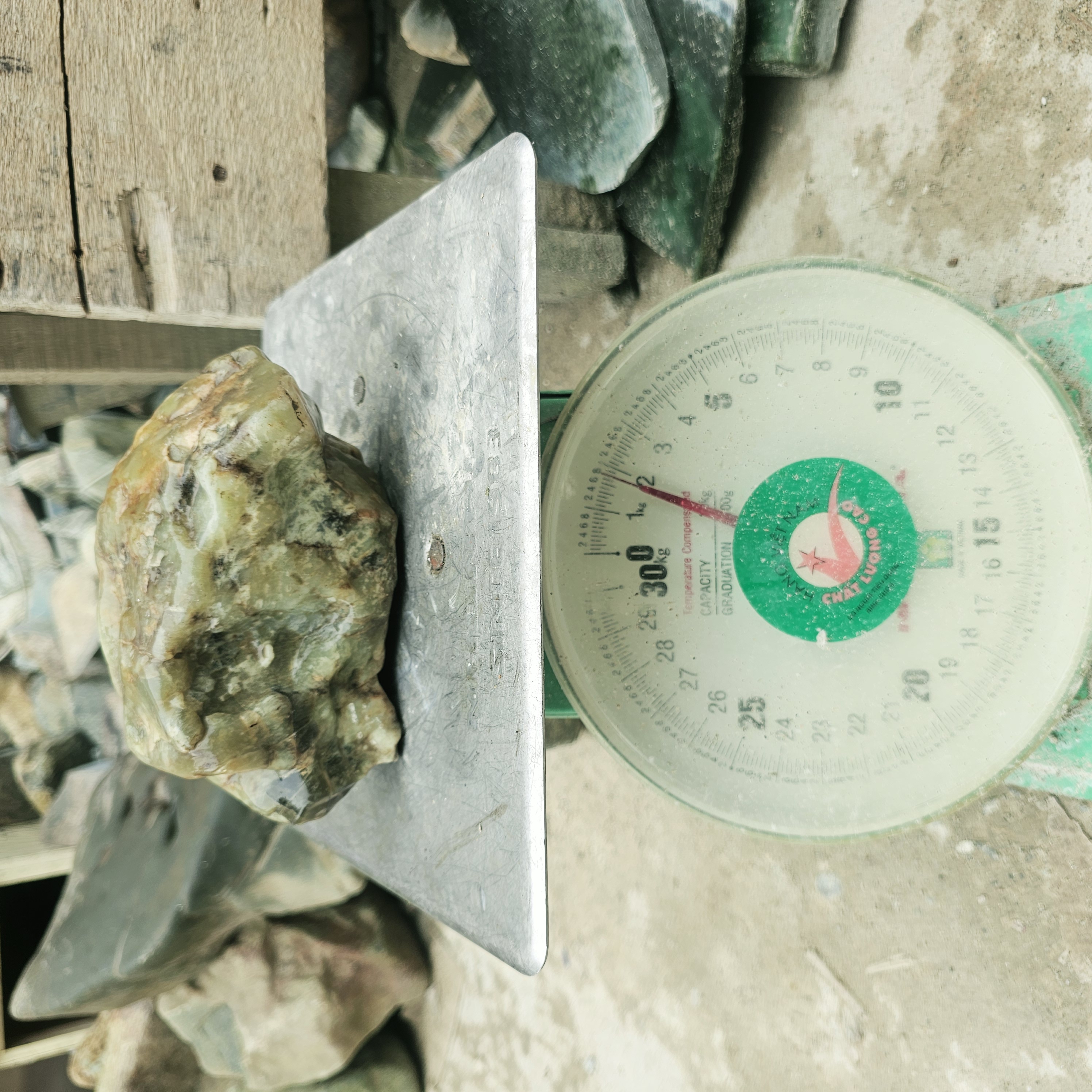 Aceh Natural Moss Green Ice Jade with Layered Mineral Veining and Irregular Rough Contours Rough Stone – 1.8 KG