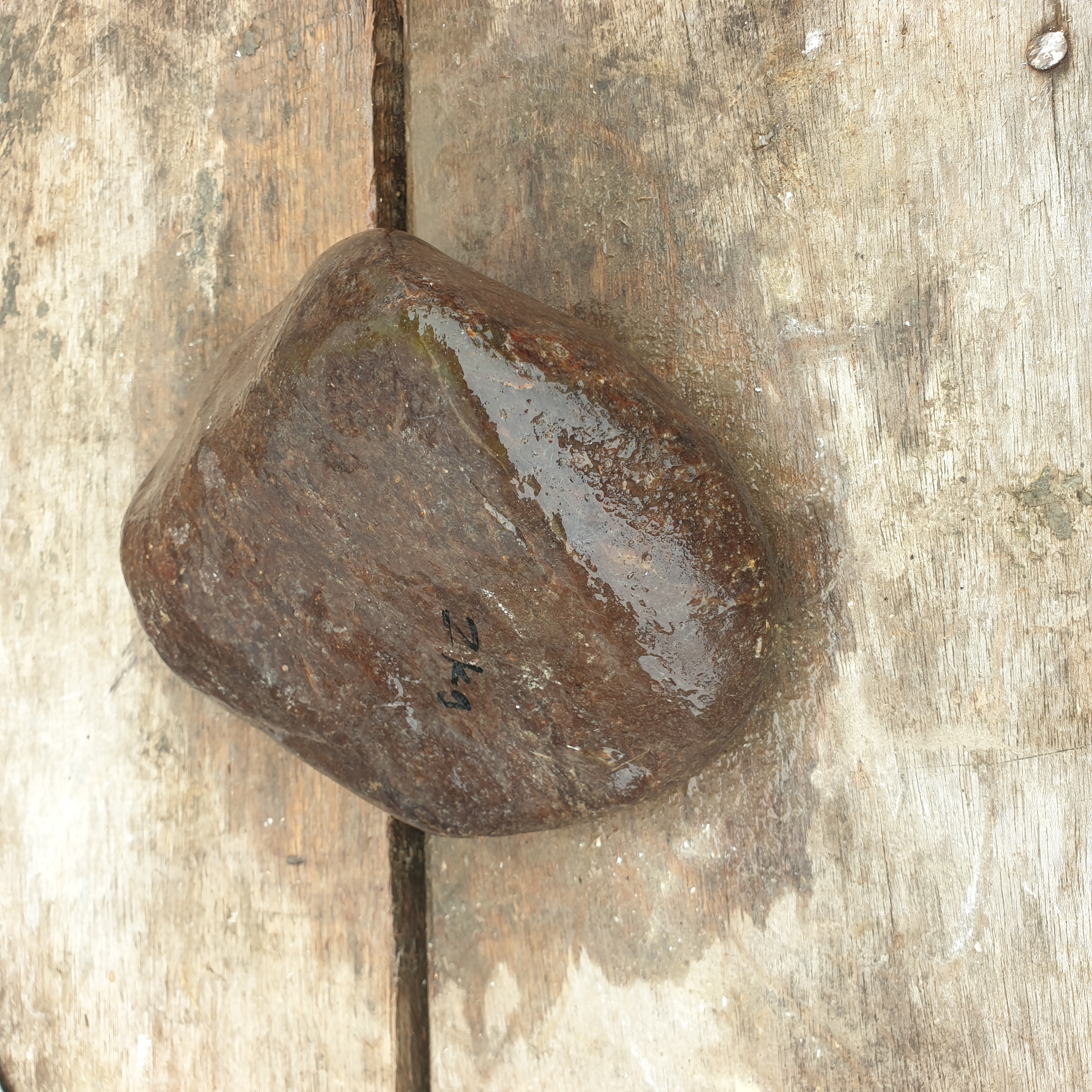 Aceh Natural Deep Blackjade with Brownish-Green Undertones and Smooth Weathered Rough Stone – 2.1 KG