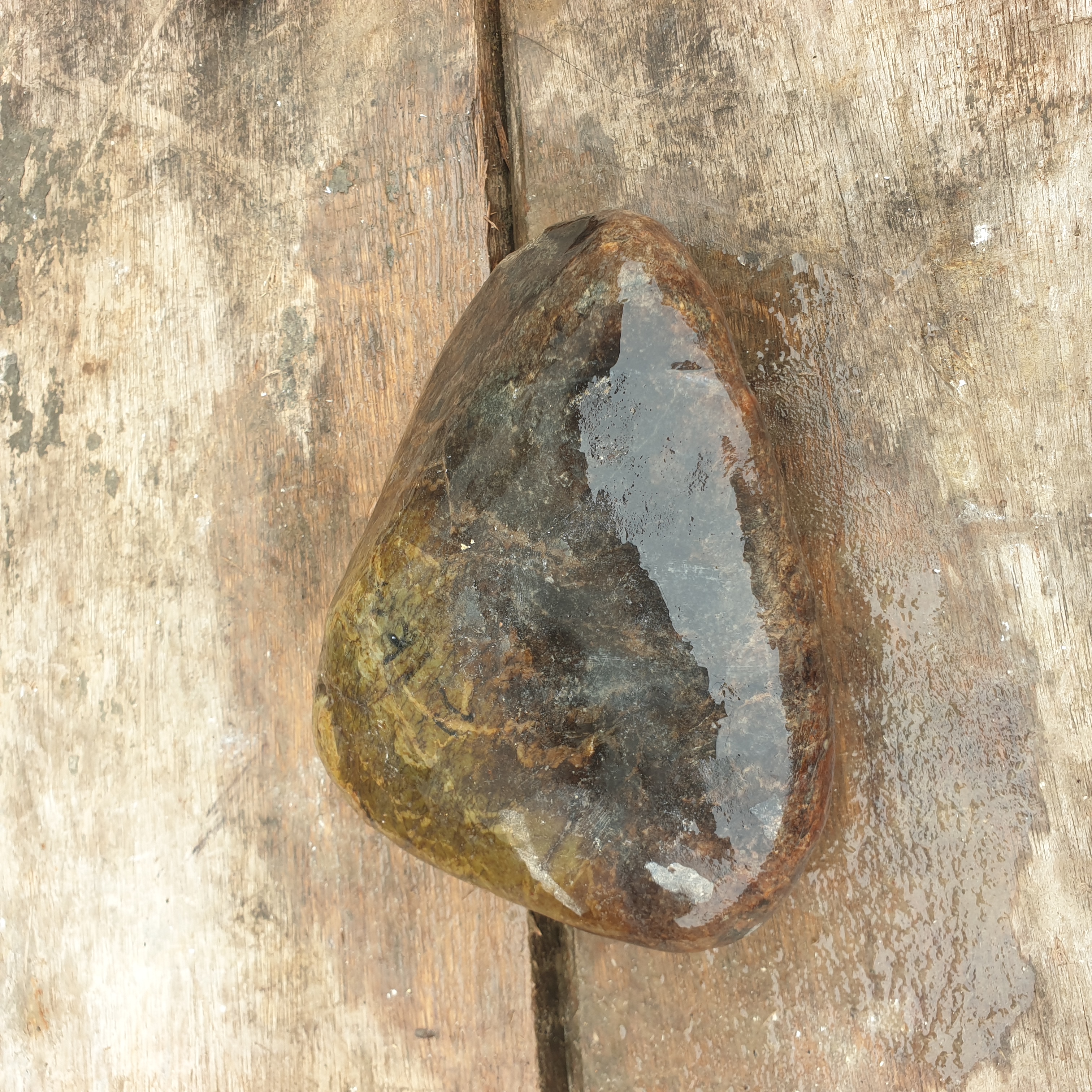 Aceh Natural Deep Blackjade with Olive Green Undertones and Organic Surface Contours Rough Stone – 2.1 KG