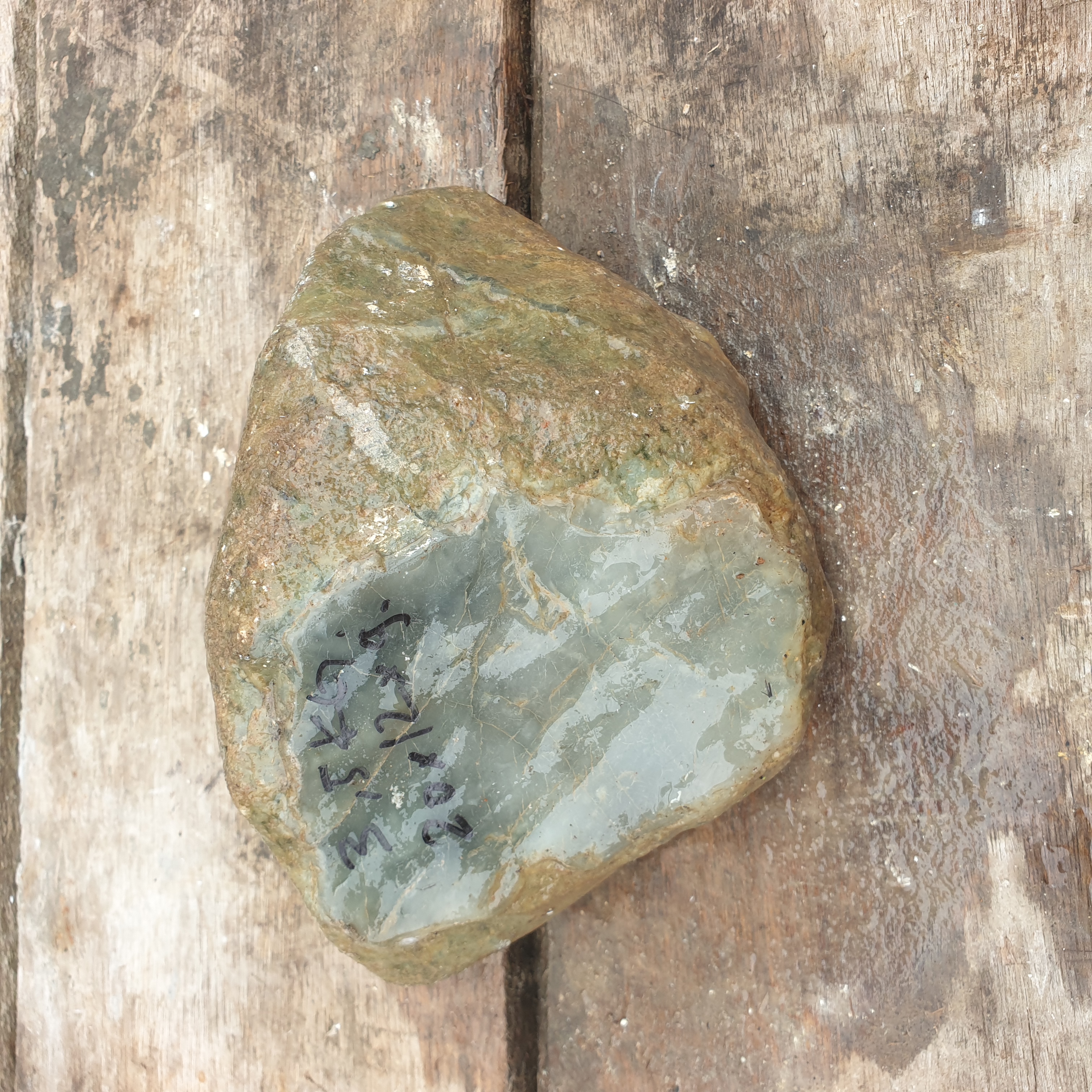 Aceh Natural Gray-Green Ice Jade Rough Stone with Weathered Brown Cortex and Organic Mineral Banding – 3.5 KG