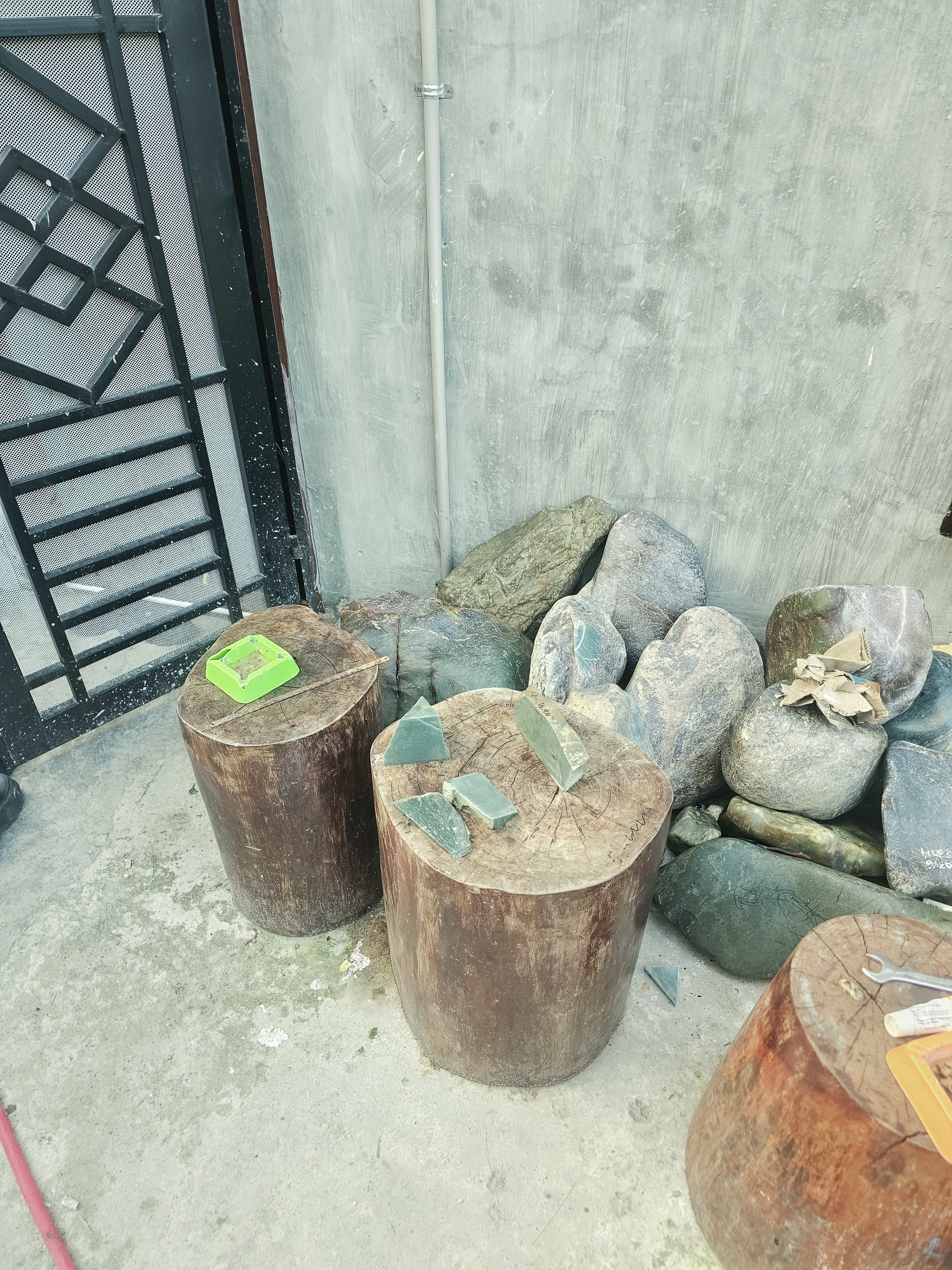 Inside the Aceh Stone Warehouse photograph 4