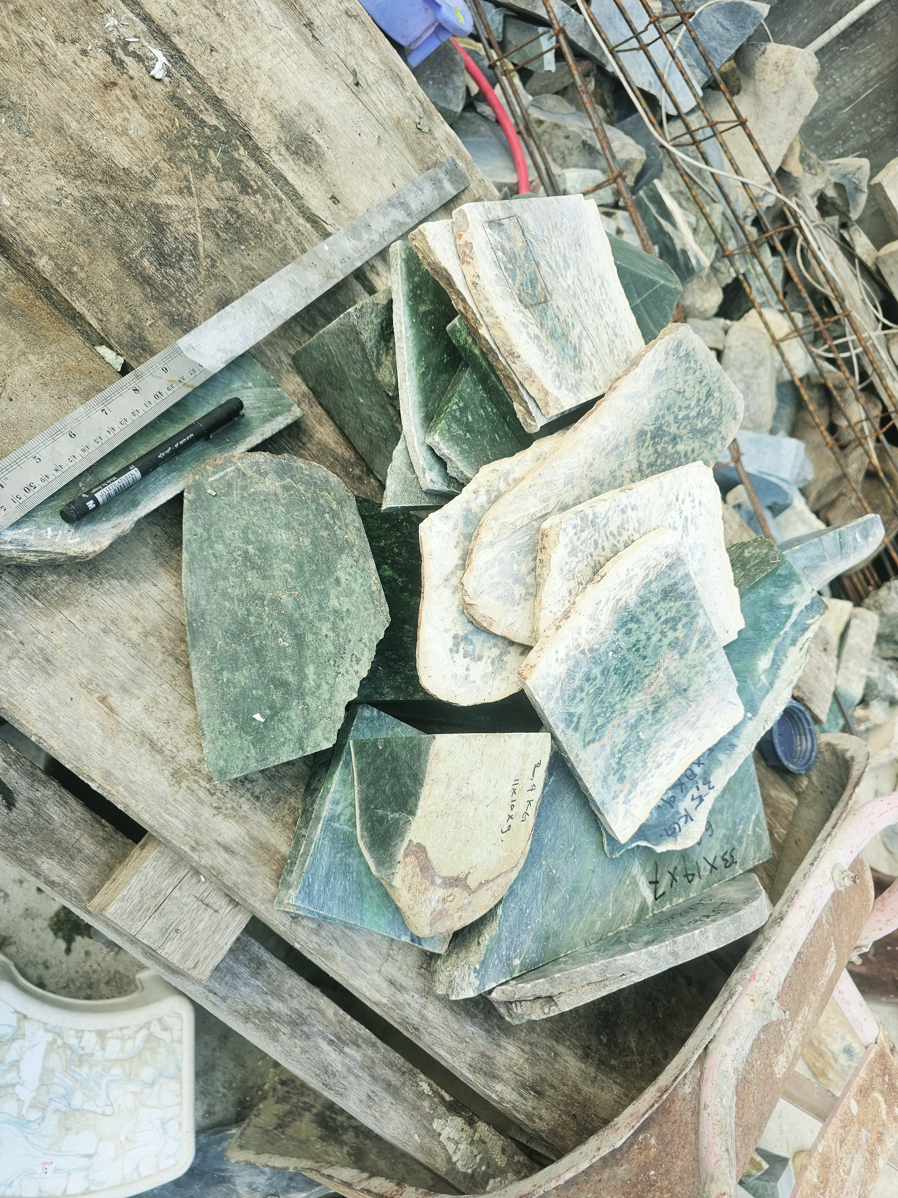 Inside the Aceh Stone Warehouse photograph 5