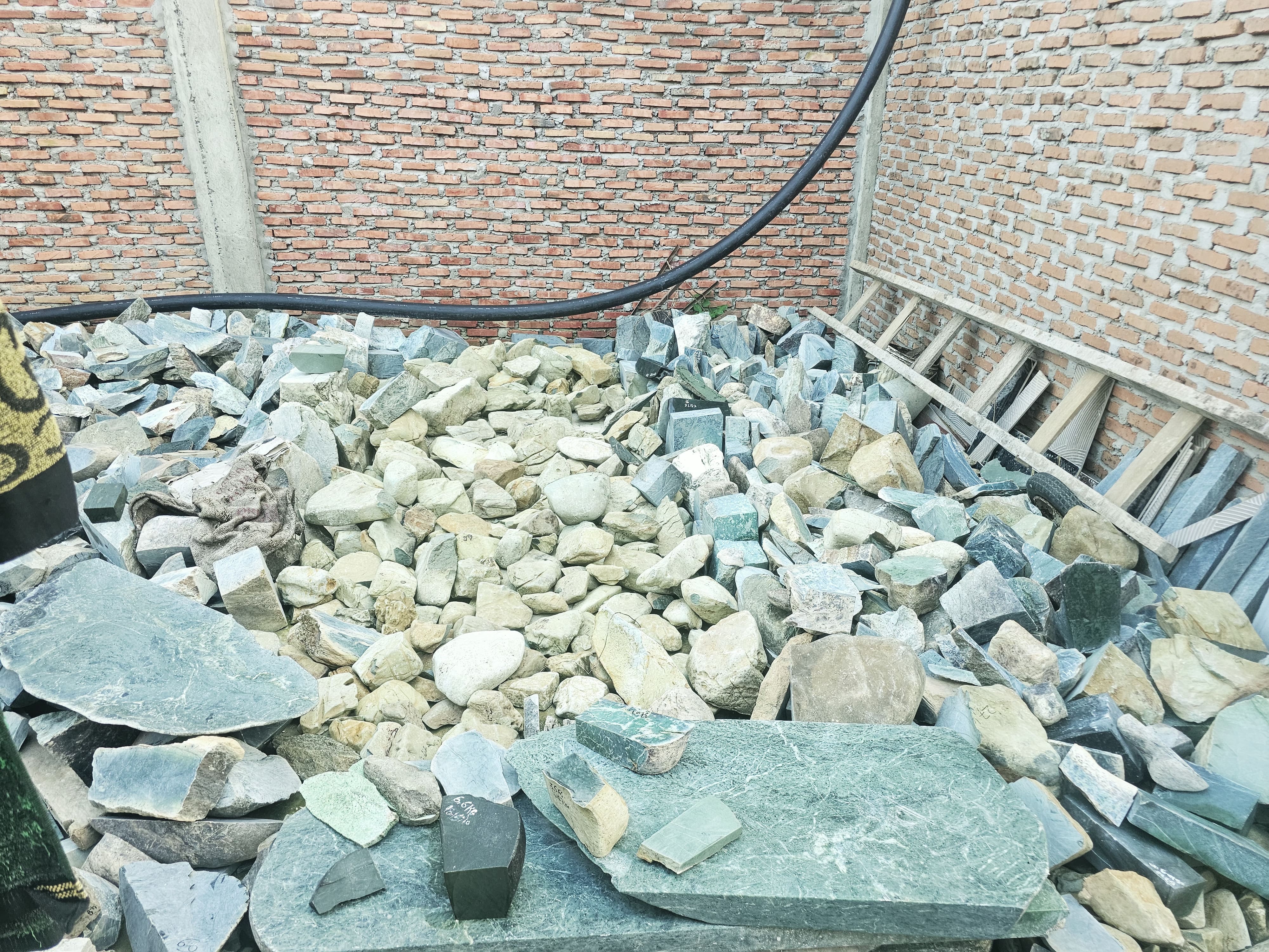Inside the Aceh Stone Warehouse photograph 10